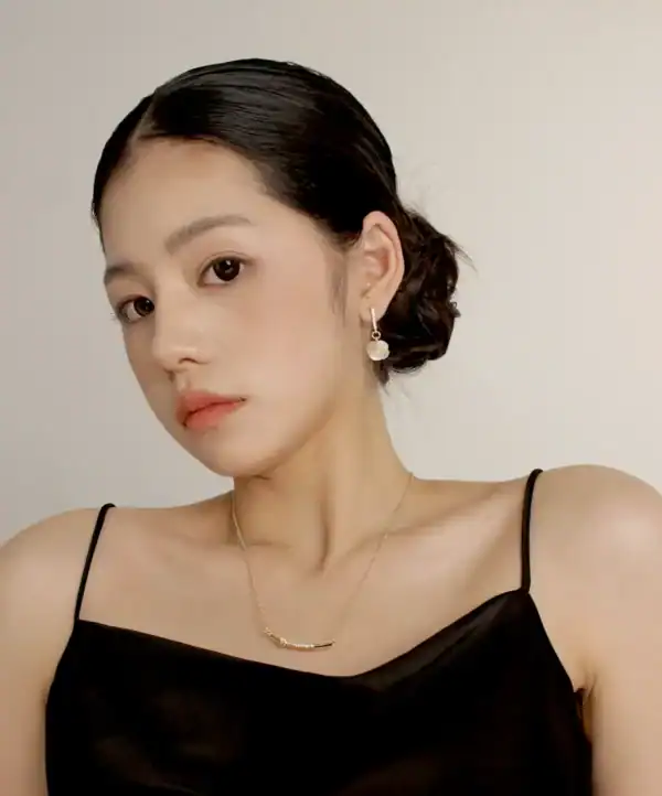 亮鑽珍珠球耳環
